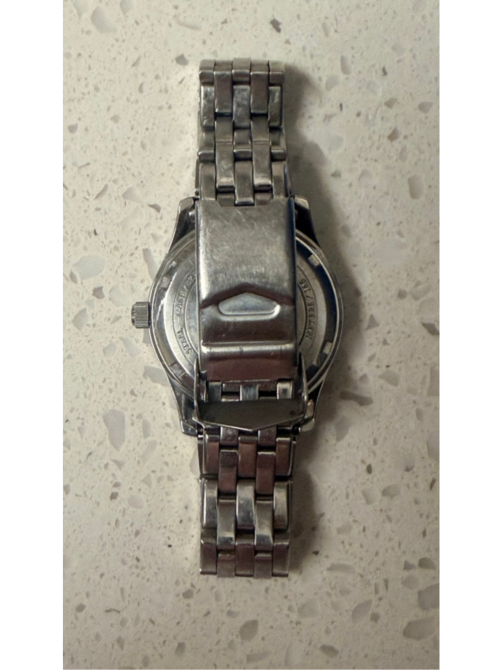 Relic Men's Stainless Steel Watch Silver Tone Date Window - Picture 8 of 8